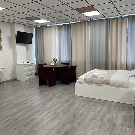 ホテル Loft Office 23 カステル・マッジョーレ エクステリア 写真